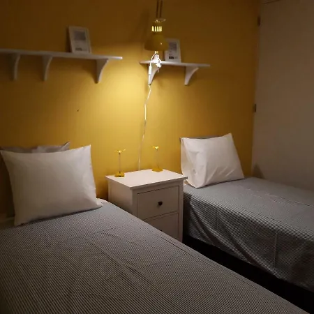 @airport ליסבון